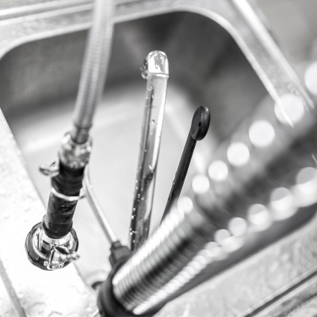 THE IDEAL TAPS FOR A RESTAURANT KITCHEN: EFFICIENT AND RELIABLE